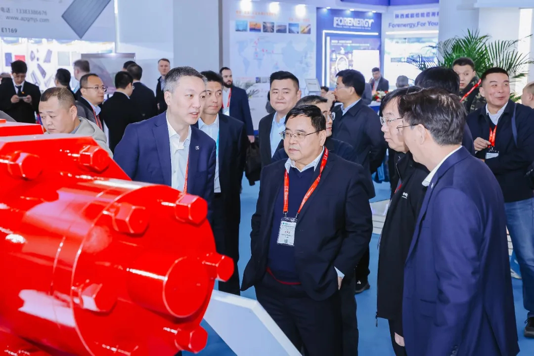 AI賦能、綠色未來(lái)｜神開(kāi)盛裝亮相北京cippe石油展(圖9)